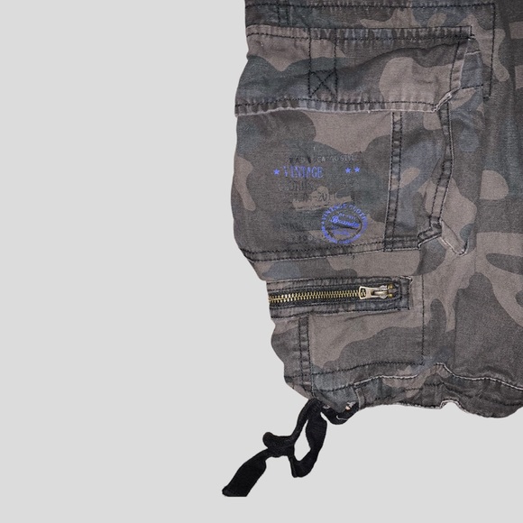 Brandit Camo Cargo Shorts - Picture 3 of 4